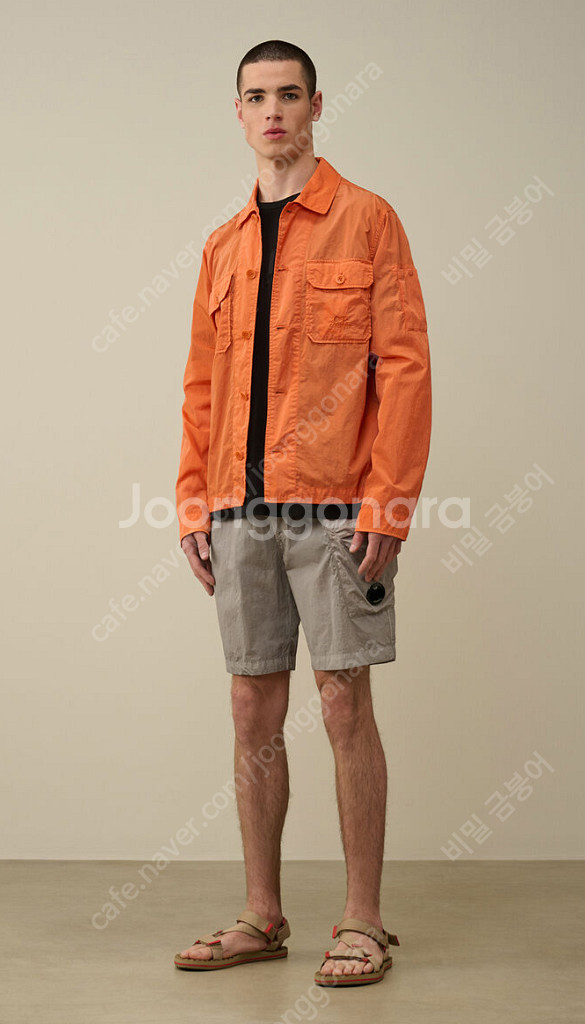 [새상품]_CP컴퍼니 CHROME R SHORTS_[현...--0