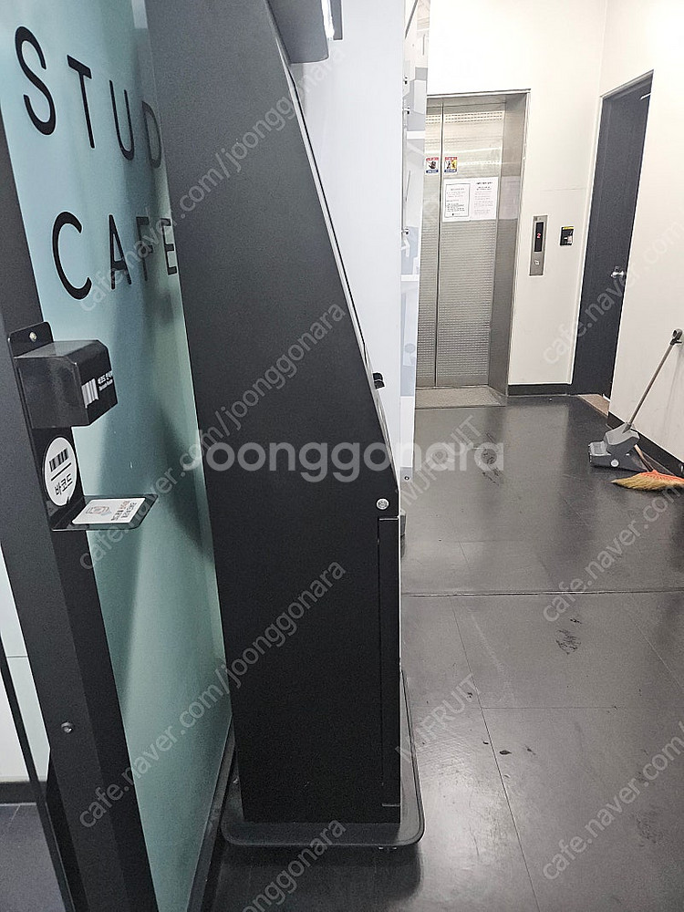 스테디카페 관리형 무인 키오스크--3