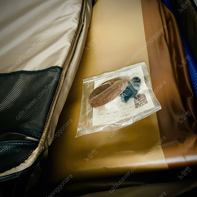 에어박스 240 12cm 팝니다.--2