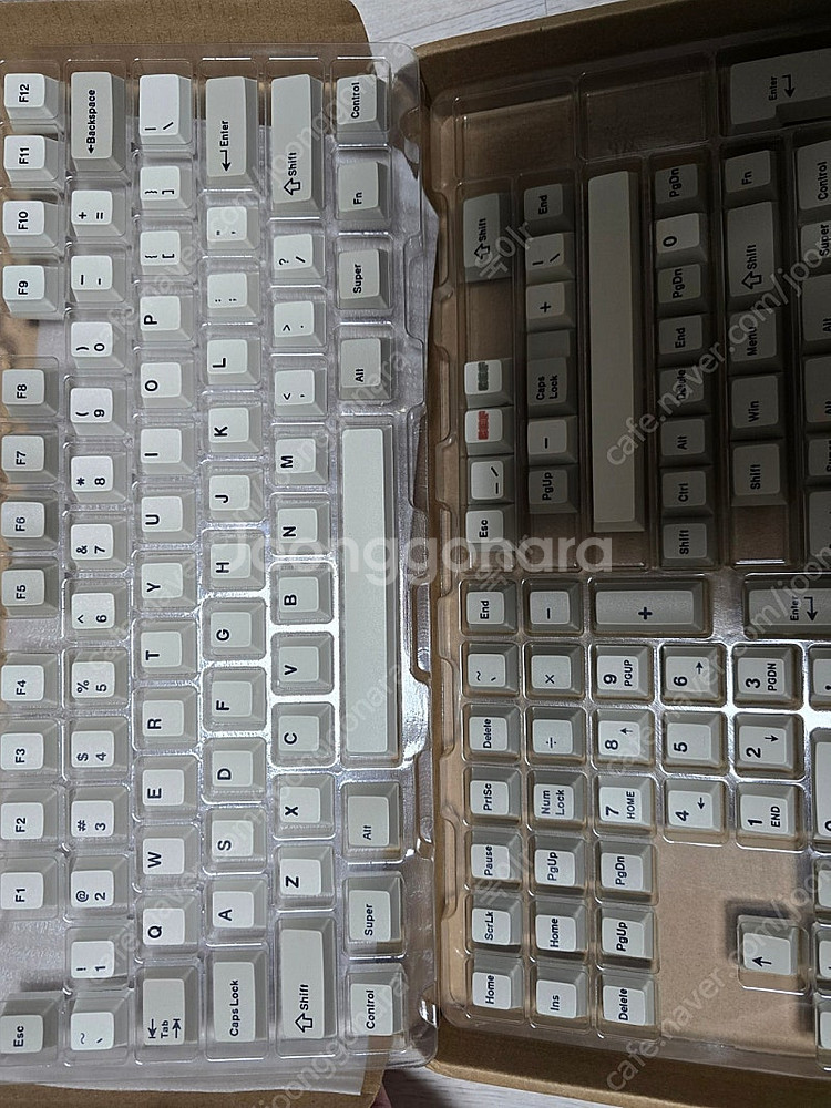 gmk 9009 v3 bpt 키보드 키캡 팝니다--0