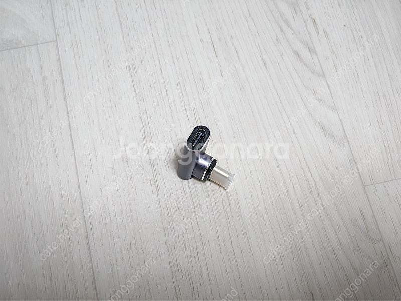ㄱ자 40Gbps USB4 140W PD 지원 마그네틱...--2
