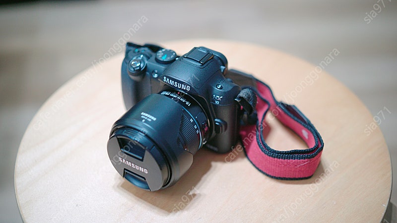 삼성 NX10 미러리스 카메라! 입문용으로 최고!