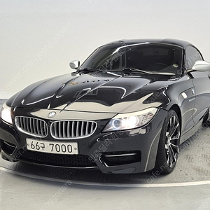 BMW뉴 Z4 (E89) sDrive 28i (2인승)중고차 할부 리스 카드 저신용자 전액할부 가능합니다