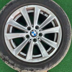 Bmw f10 17인치 순정휠타이어 판매합니다