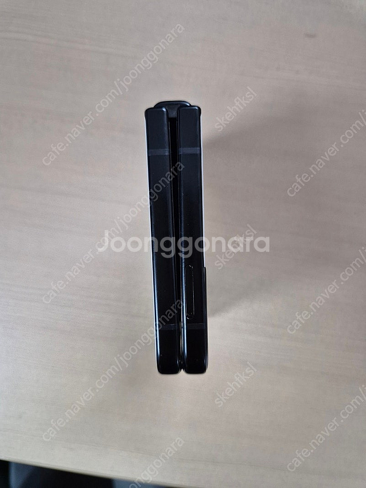 갤럭시 Z플립4 256G 자급제 폰 29만--1