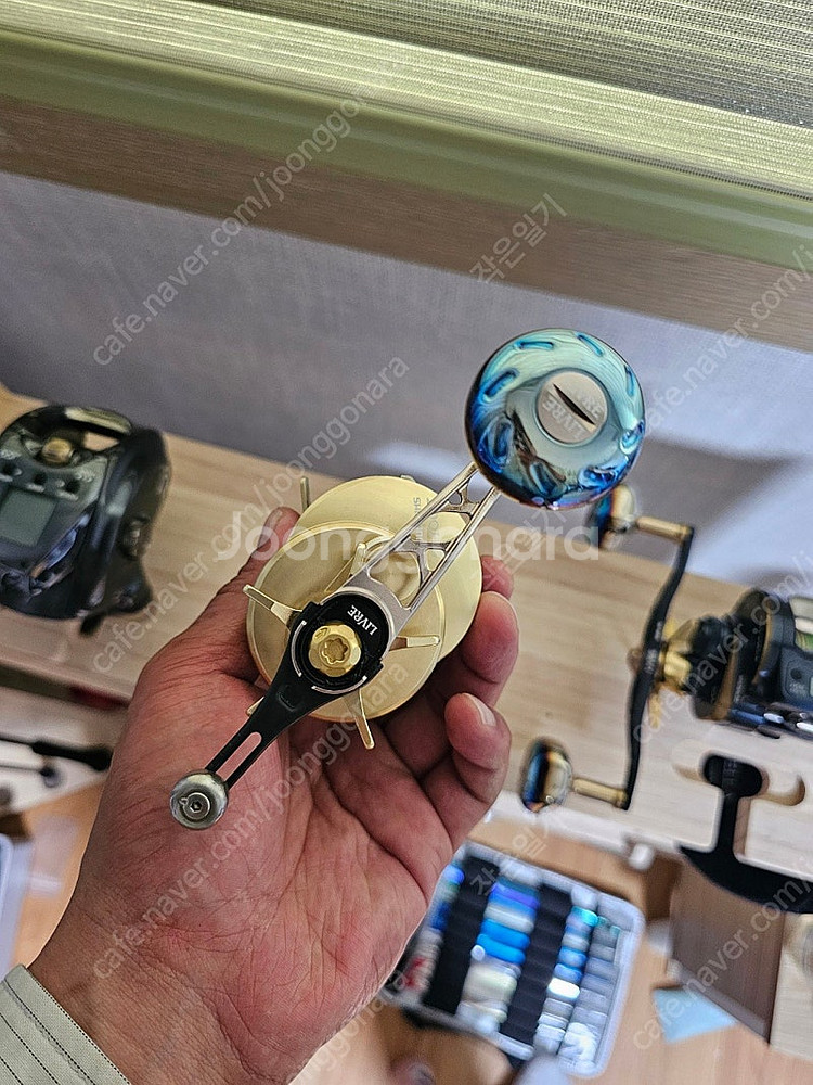 시마노 오시아콘퀘스트 200HG + 리브레 밸런스핸들....--2