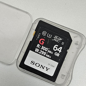 소니 64g 메모리 g타입 read write 300MB 사용량적음