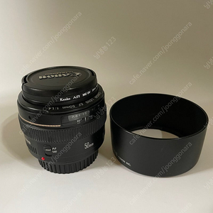 [무료배송]캐논EOS 6D Mark II 육두막 카메라/ 16-35mm 2.8 ll /EF 50mm F1.4 F1.8 렌즈 3종 판매합니다.