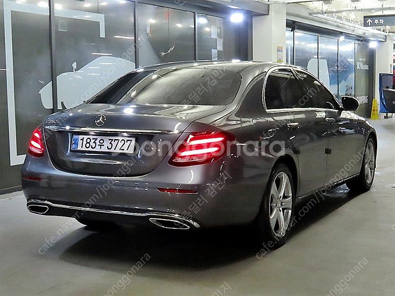 벤츠E-클래스 W213 E220d 아방가르드 (5인승)...--3
