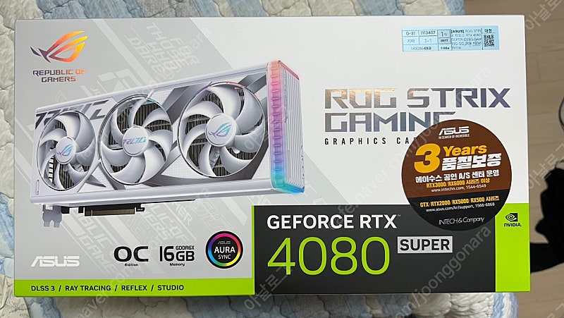 ASUS ROG STRIX 지포스 RTX 4080 SUPER O16G GAMING OC D6X 16GB White