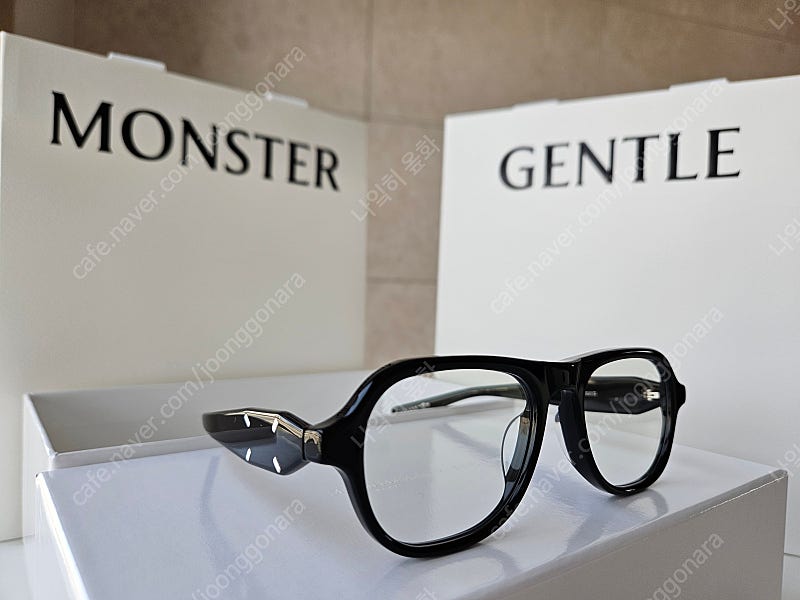 [급처] 젠틀몬스터 마르지엘라 안경 mm113 블랙 새상품