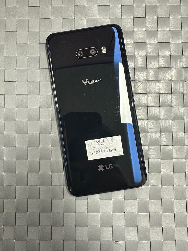 LG V50S 256기가 블랙 20년 4월개통 상태좋은 단말기 11만원 판매해요