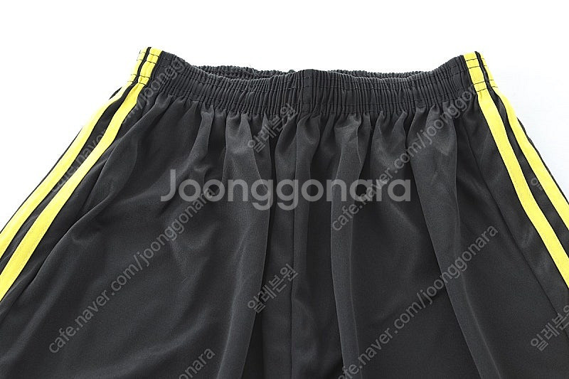 (M) 아디다스 트레이닝복 반바지 운동 블랙 맨유 삼색...--1