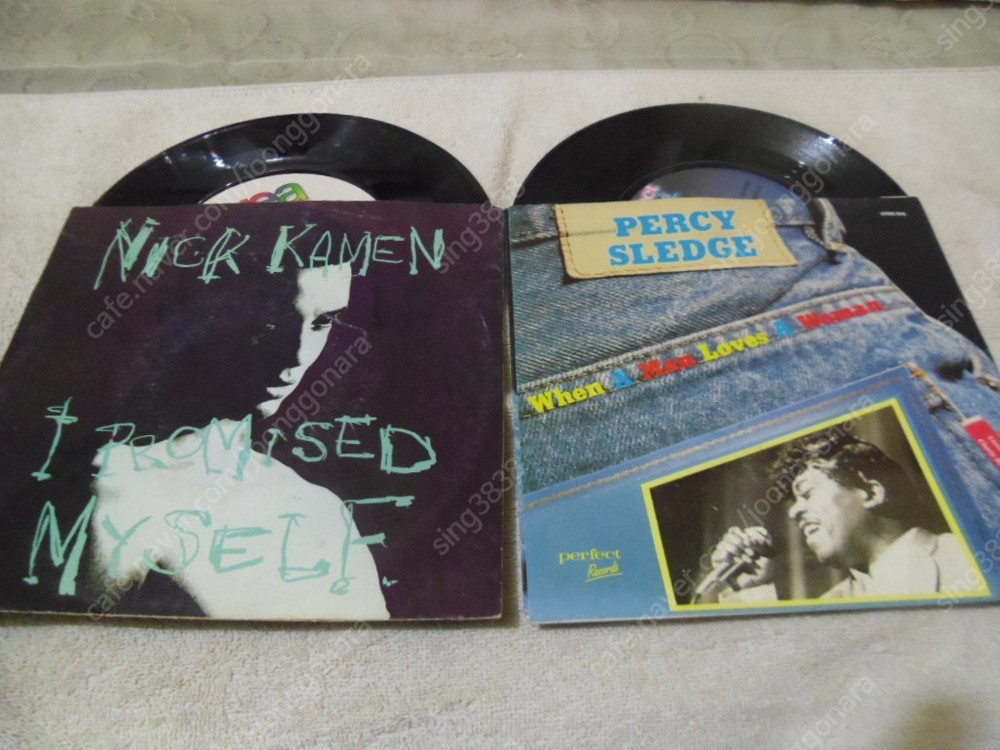 <개인소장LP> 7인치 LP, 일명 도너츠판 팝송 명반들 일괄 판매합니다. 37앨범. 판매가 25만.--4