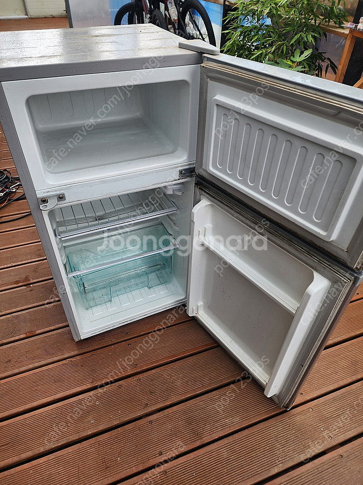 냉장고 12V 105L(캠핑카,캠퍼,카라반용) 판매--2