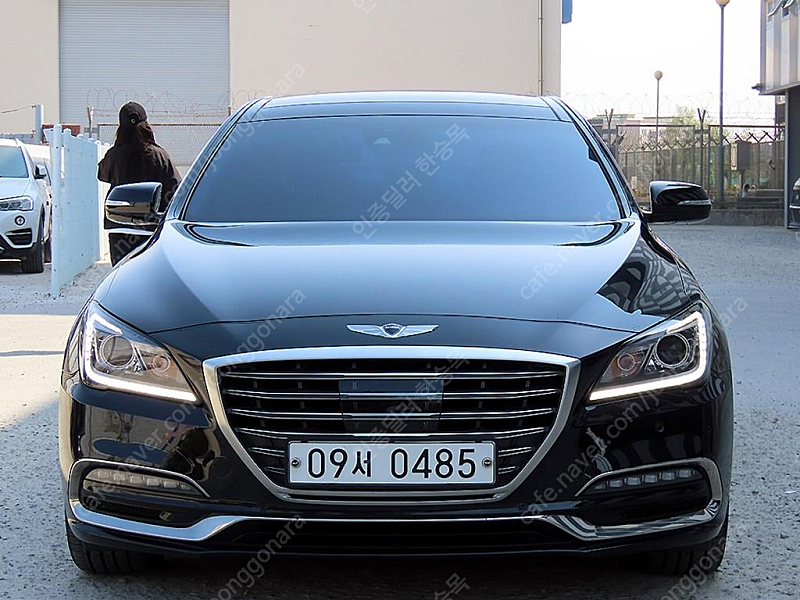 제네시스G80 3.3 GDI AWD 럭셔리중고차 할부 리스 카드 저신용자 전액할부 가능합니다