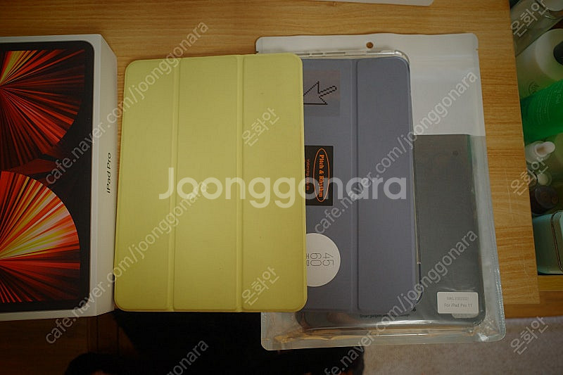 아이패드 프로 11인치 3세대 M1칩 256Gb + 애...--9
