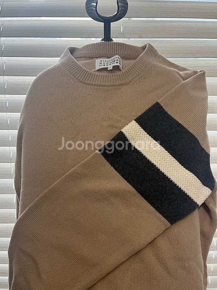 메종 마르지엘라 암 스트라이프(완장) 니트 L 사이즈--0