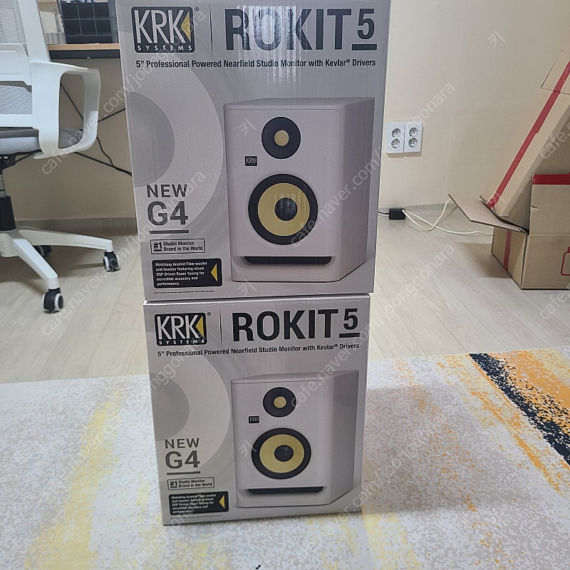 KRK Rokit 5 G4 스피커 화이트 1조 거의 새상품 (카나레 케이블 2m 증정)