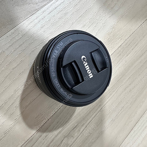 캐논 RF50mm F1.8 STM 신쩜팔