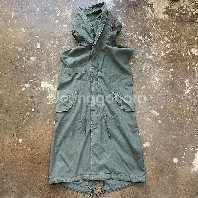 66) mr&mrs 미스터앤미세스 이태리 야상 사파리 점퍼 조끼--0