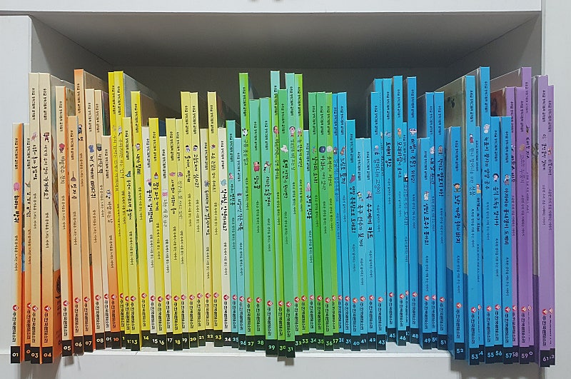몬테소리 글끼말끼 70권, 놀이책 2권, 가이드북, 음원 (택포)
