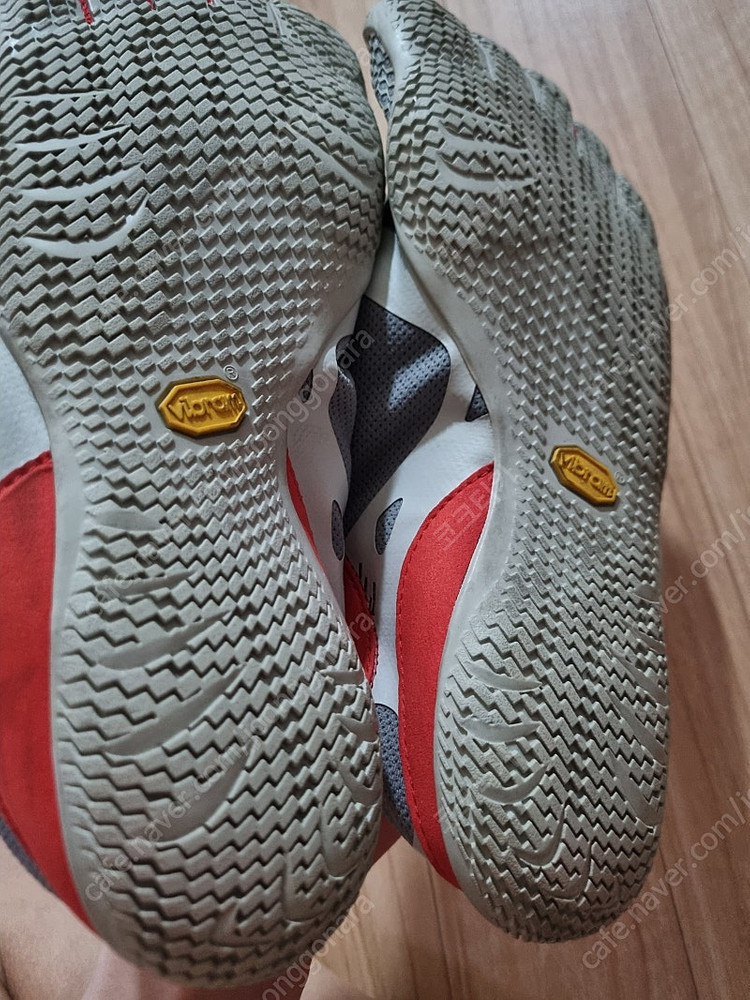 비브람 파이브핑거스 kso evo 이미지