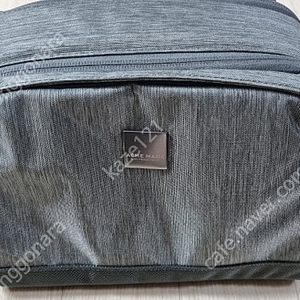 아크메 메이드 스트리트킷백(Acme Made Montgomery Street Kit Bag) 카메라가방 판매합니다.