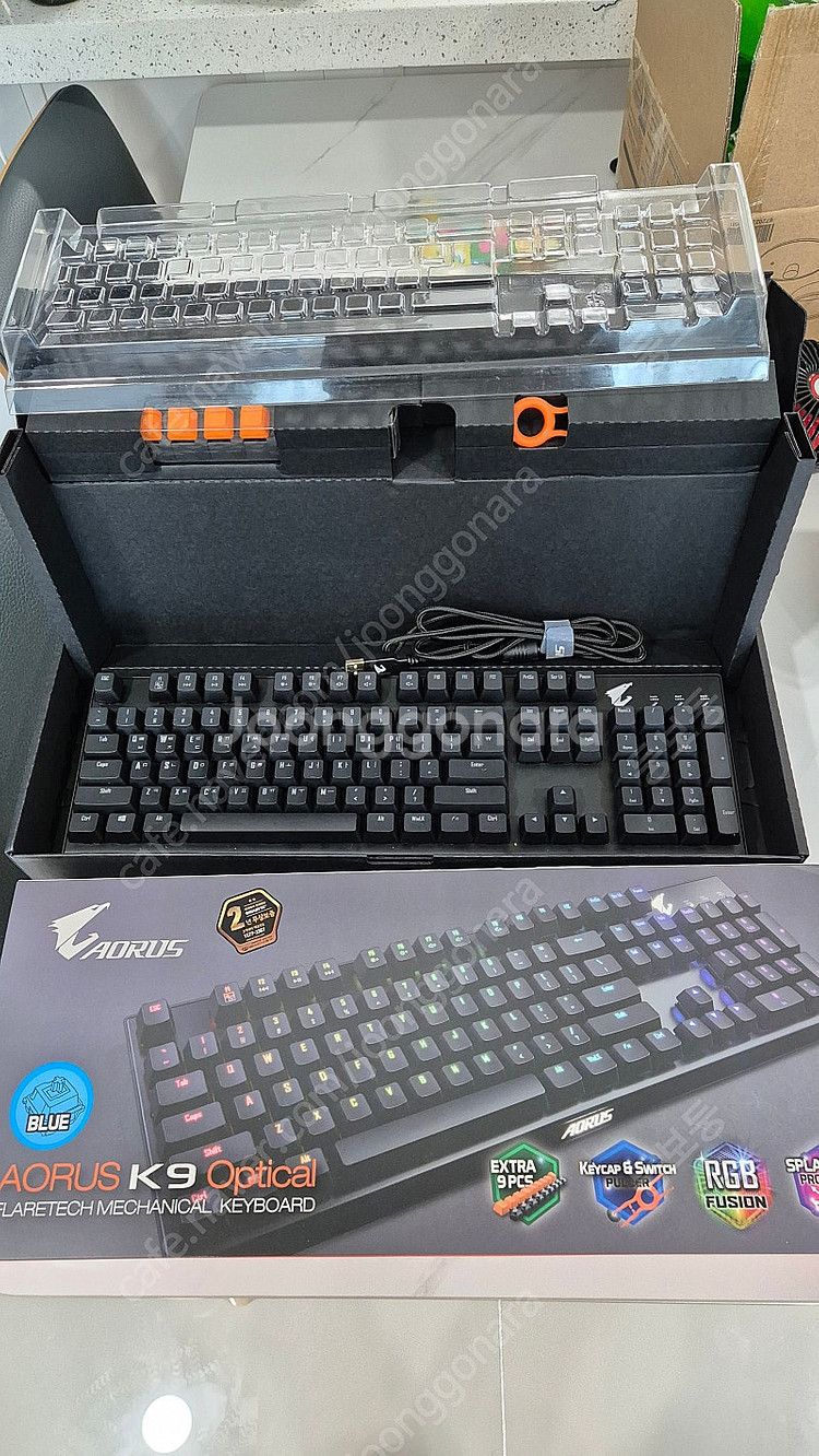 어로스 키보드 K9 옵티컬 기계식 RGB 블랙 거의 새...--1