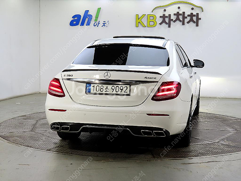 벤츠E-클래스 W213 E220d 아방가르드@중고차@2...--2
