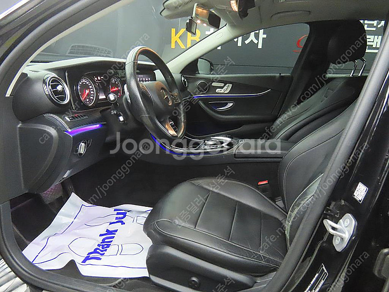 벤츠E-클래스 W213 E220d 4MATIC 아방가르...--4