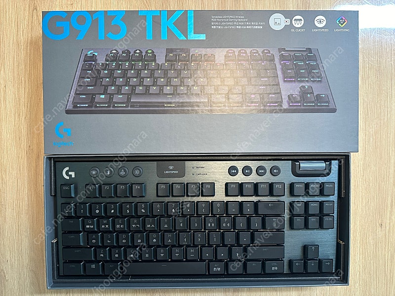 로지텍 G913 TKL 클릭키 + 지슈라1 화이트