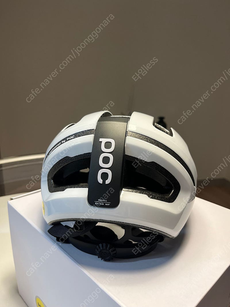 POC 옴니 에어 아시안핏 헬멧 판매 합니다--1