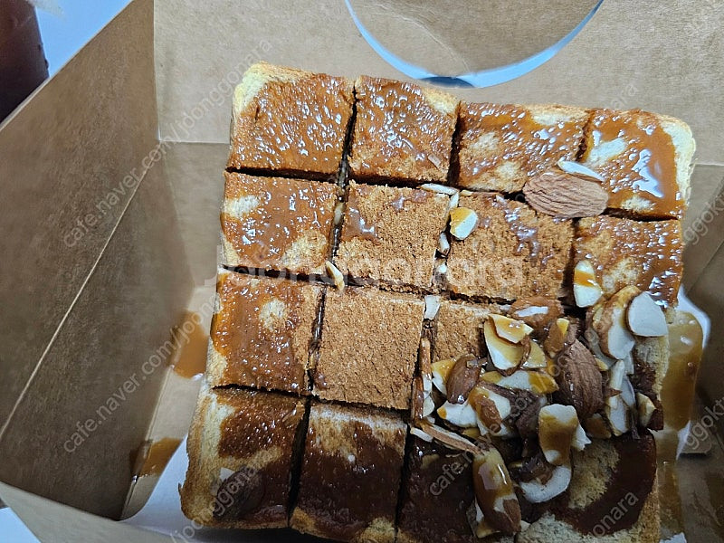 맘스터치 모코코 쿠폰 삽니다--0