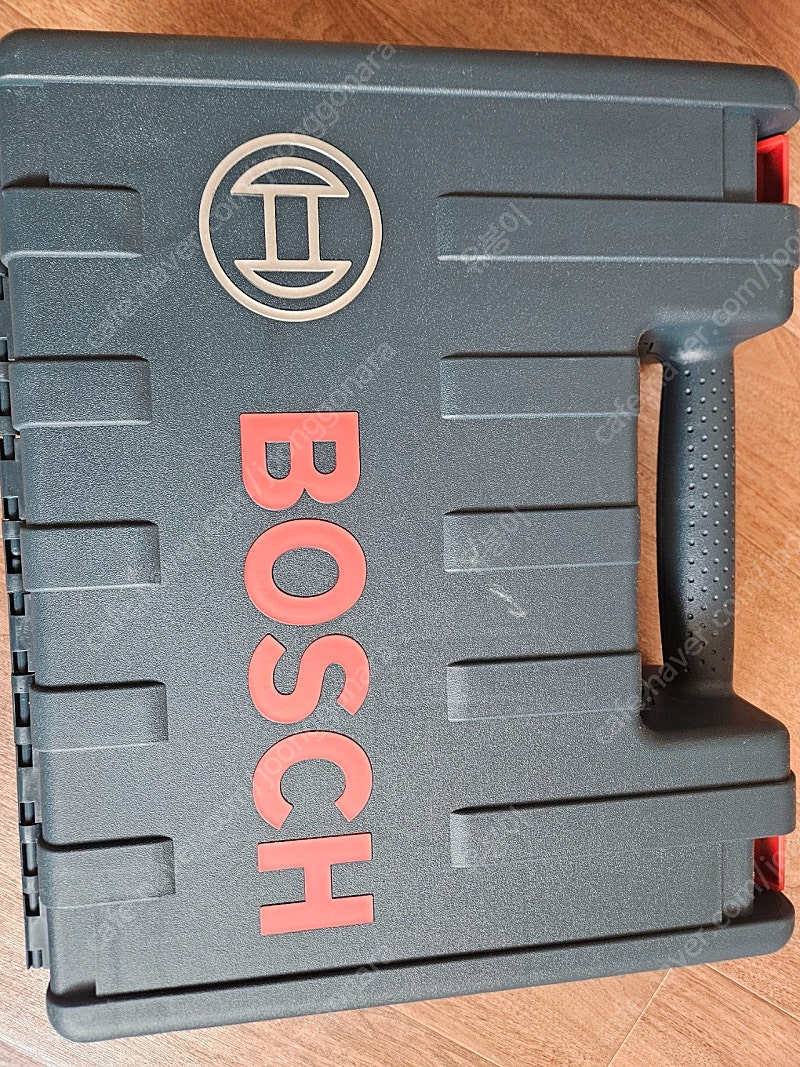 보쉬 10.8V 충전드릴 2A 배터리 두개 새제품