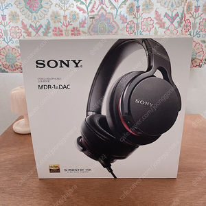 Sony MDR 1A DAC 헤드폰 팝니다.