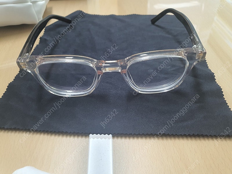 메종마르지엘라 X 젠틀몬스터 한정판모델 클리어블랙 안경