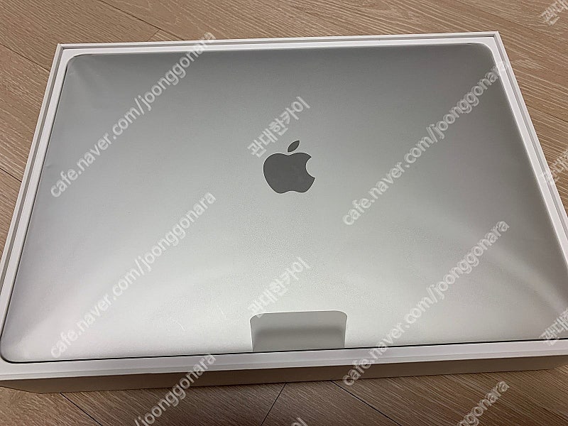 Apple 맥북 프로 터치바 13인치(A1989) 판매