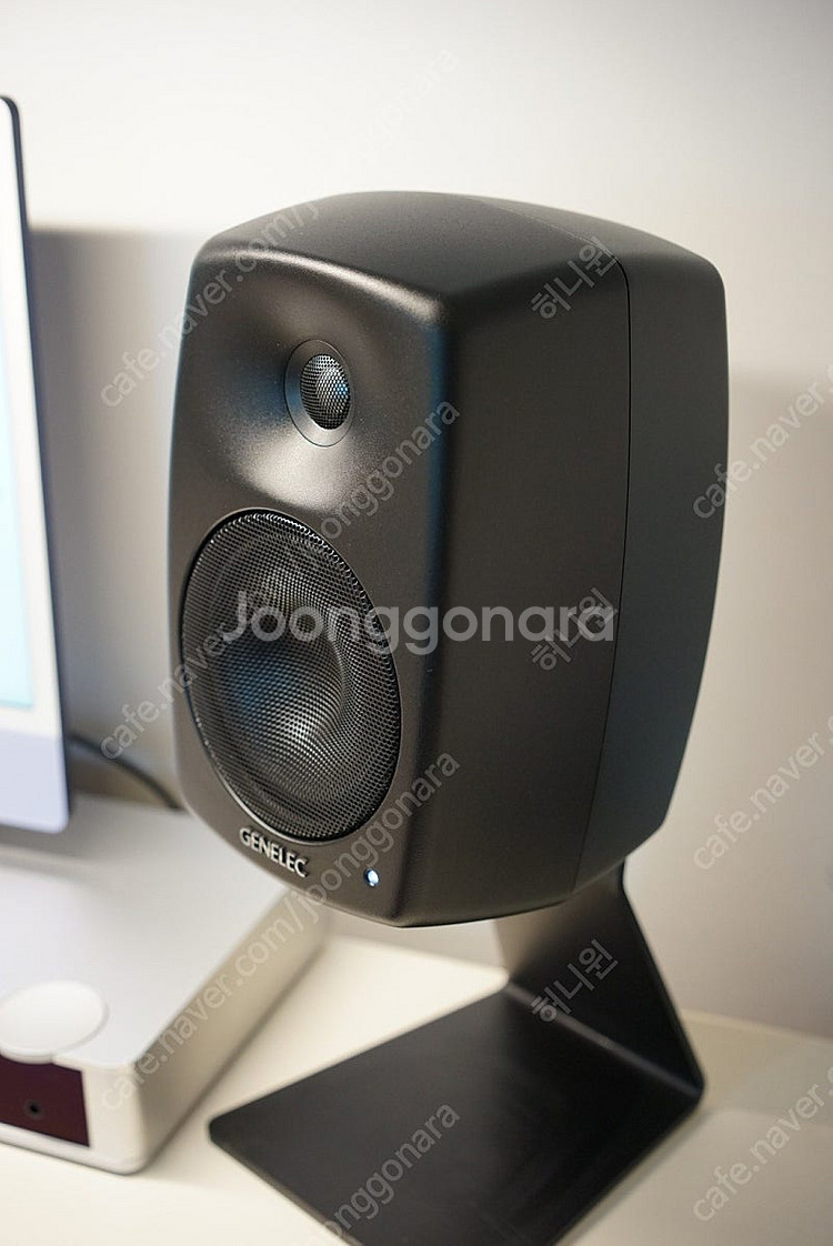 제네렉 G3 (Black) + 전용스탠드(800-323...--3