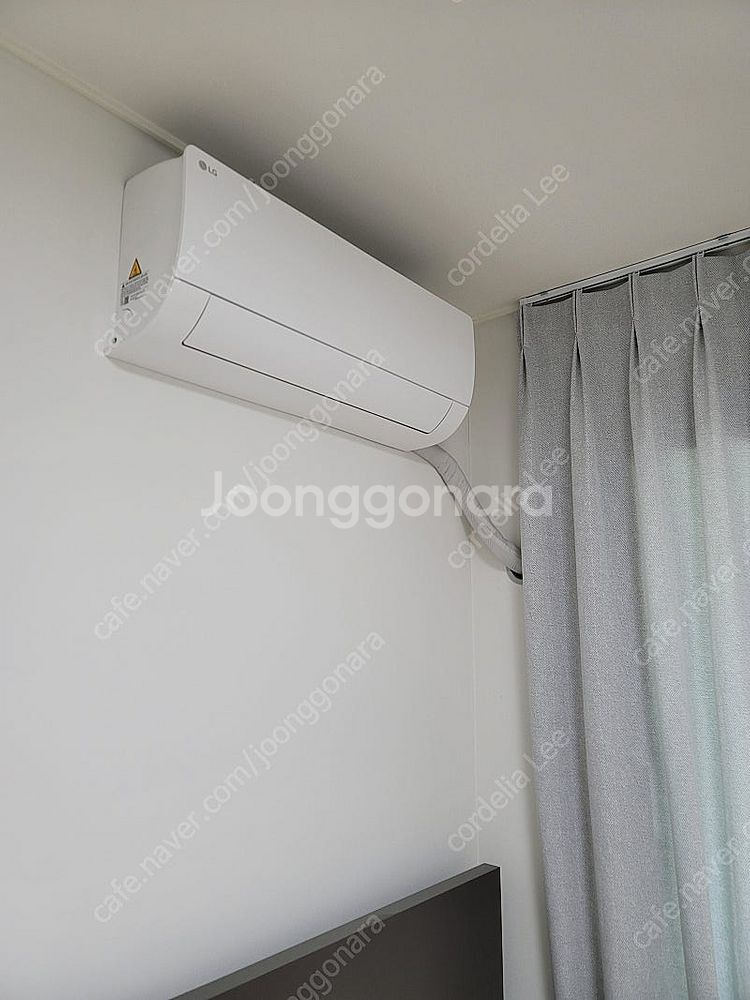 23년모델 1년사용한 엘지휘센 에어컨 2in1 판매합니...--7