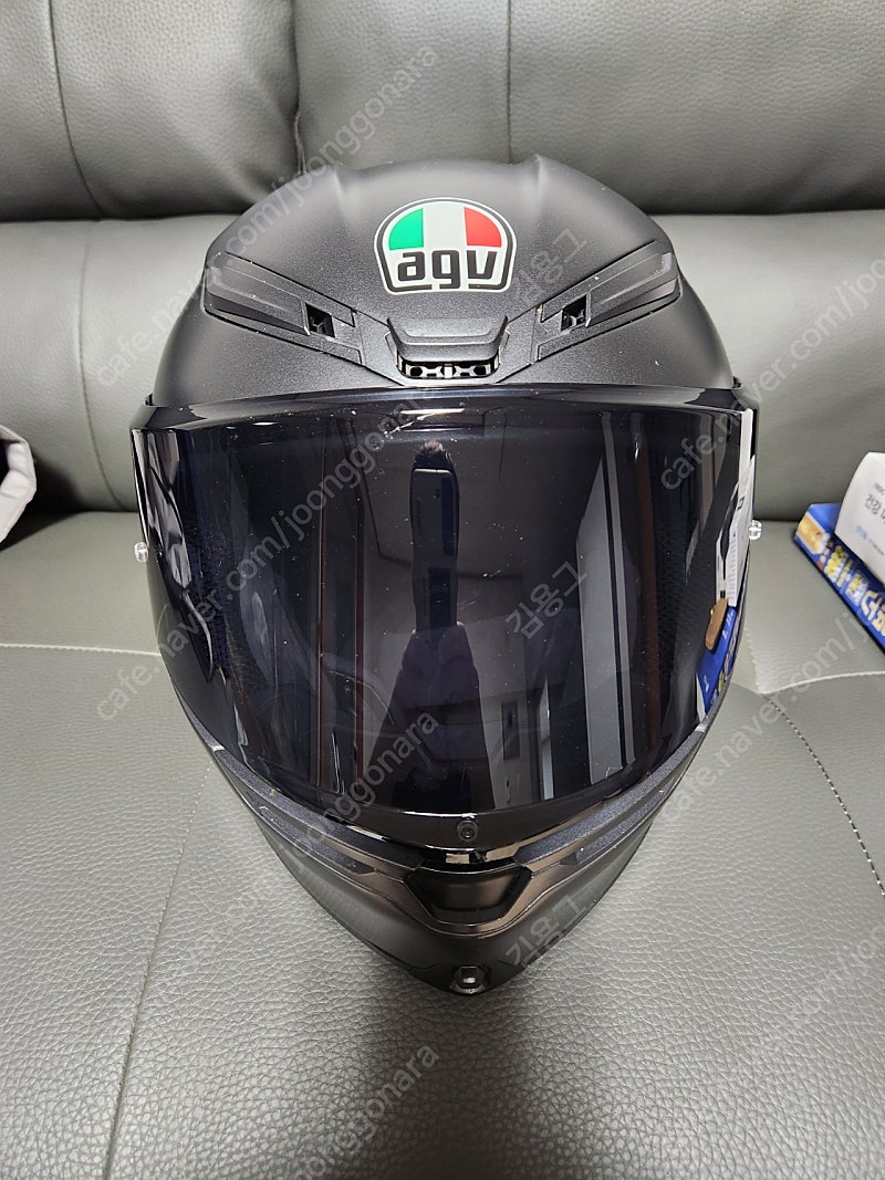agv k-6 헬멧판매합니다.