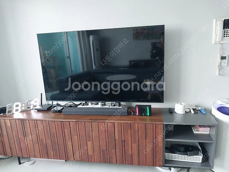 상태좋은 LG 65형 TV(화질 최상)와 사운드바--0