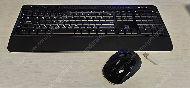 마이크로소프트 Wireless Desktop 3050 무선키보드+마우스/ ABKO BT250 블루투스 키보드 팝니다.