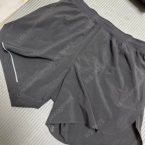 룰루레몬 Fast and Free 6" running shorts S사이즈