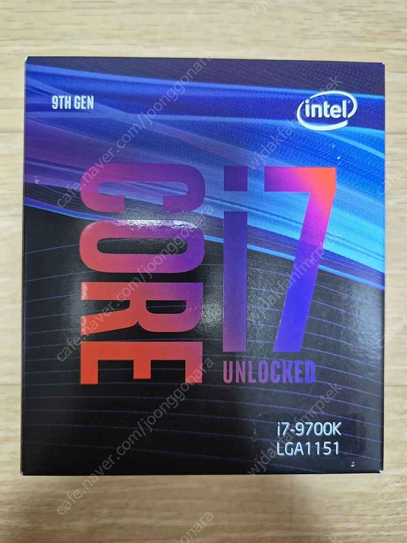 인텔 i7 9700k 팝니다(정품,노뚜따,박스O)