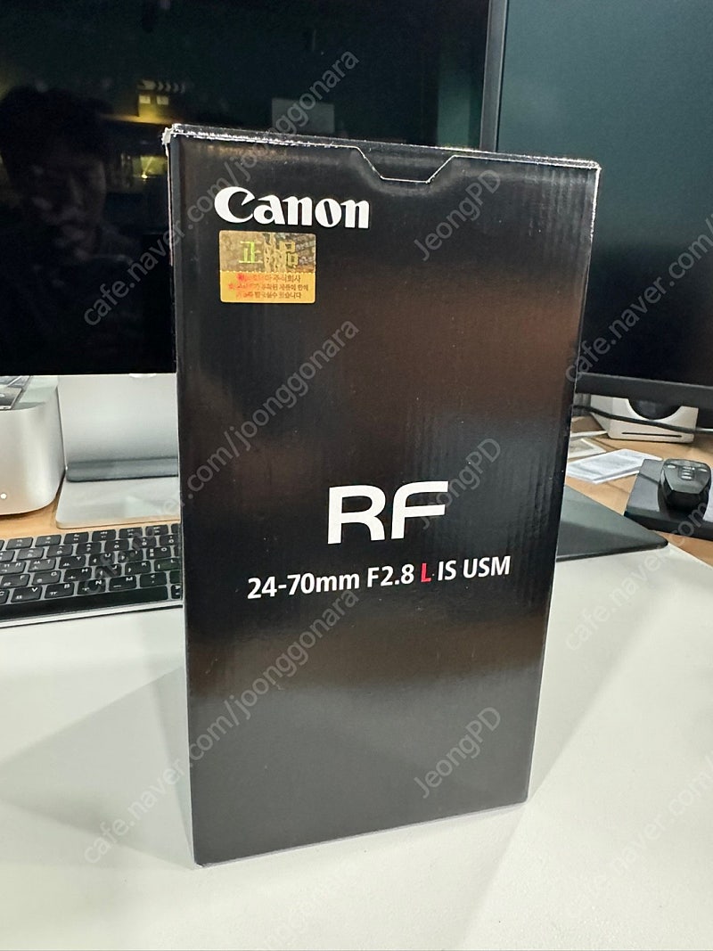 캐논 CANON RF 24-70mm F2.8 알계륵 렌즈 판매합니다 (S급)