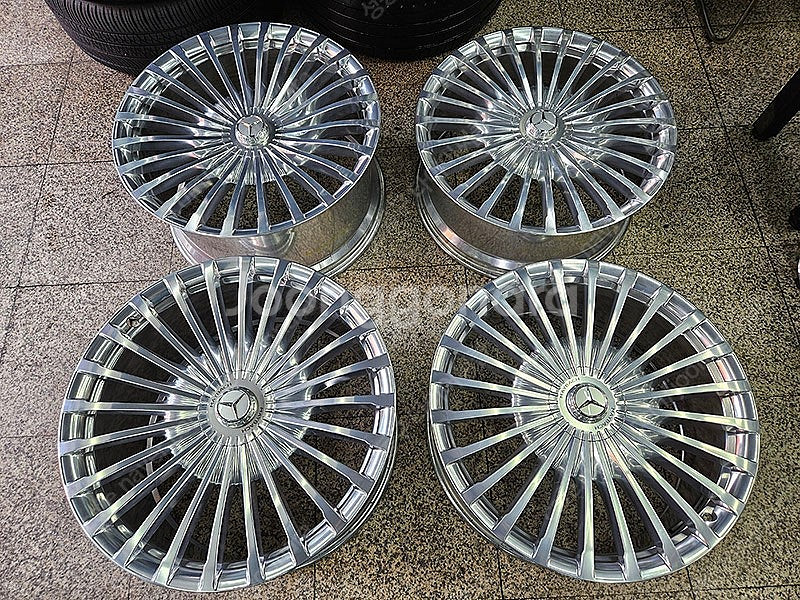 [판매] 벤츠 GLS600 GLS마이바흐 정품 23인치...--0