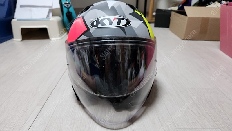 KYT 하프페이스 바이크 헬멧 + 세나 판매합니다.