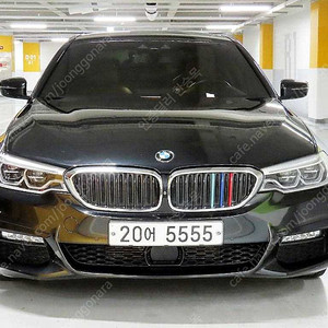 BMW5시리즈 (G30) 520d M 스포츠 플러스중고차 할부 리스 카드 저신용자 전액할부 가능합니다