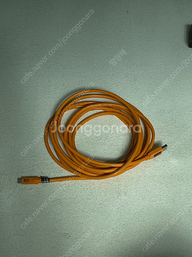 테더툴스 케이블 팝니다. USB A to C--1
